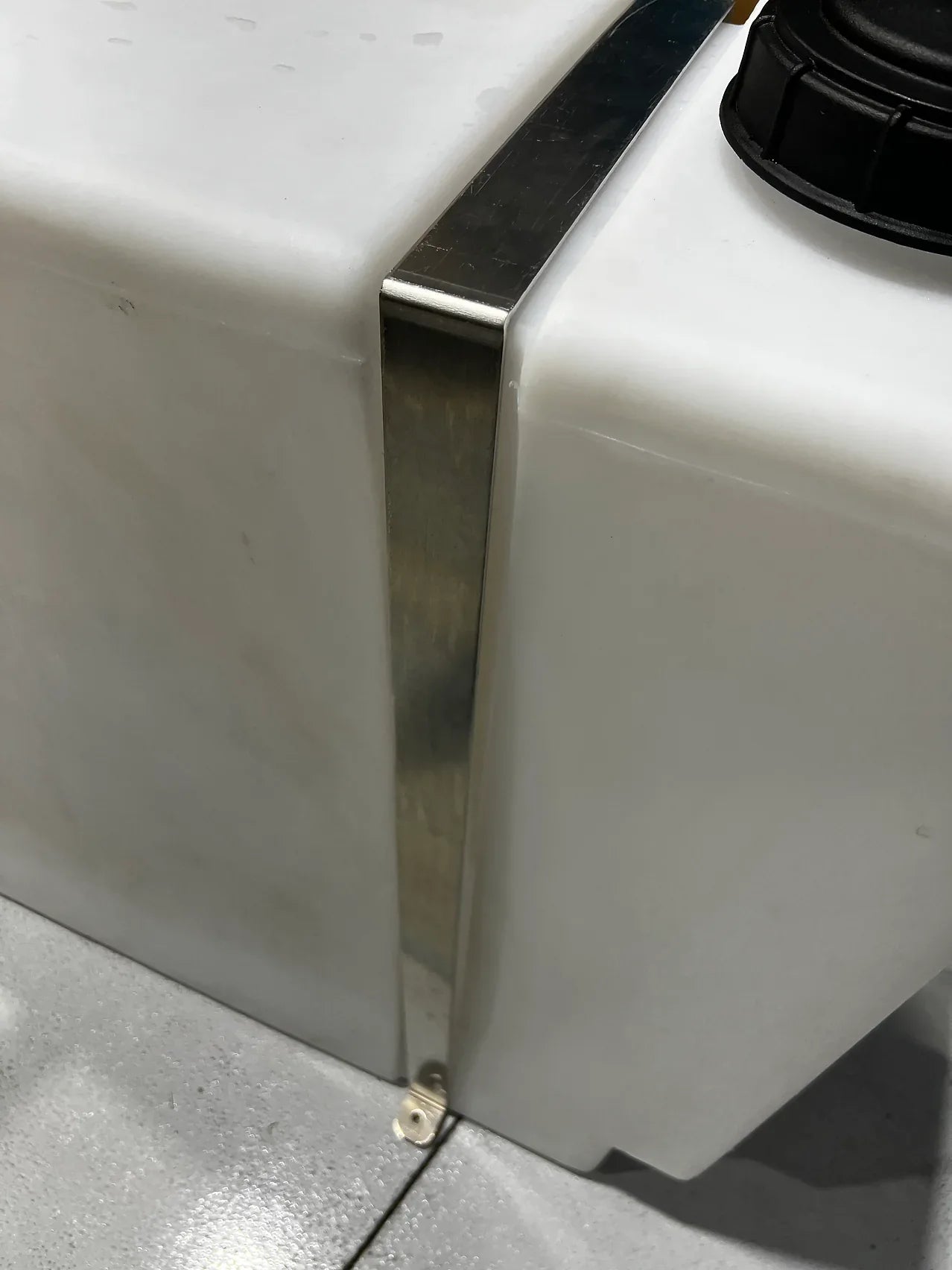 100 Gallon Slim Tank Straps - Soft Wash Factory