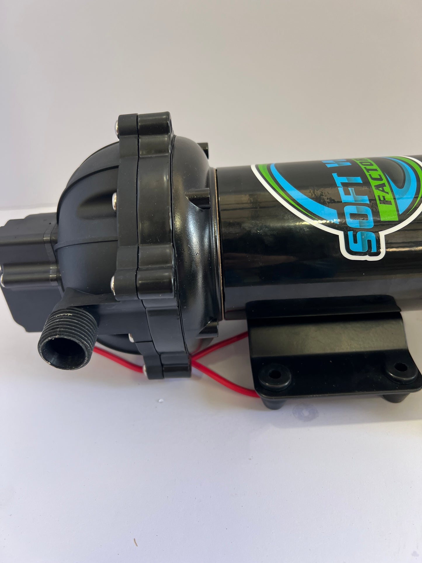 5.5 GPM 12V Soft Wash Pump – Perfect for Beginners