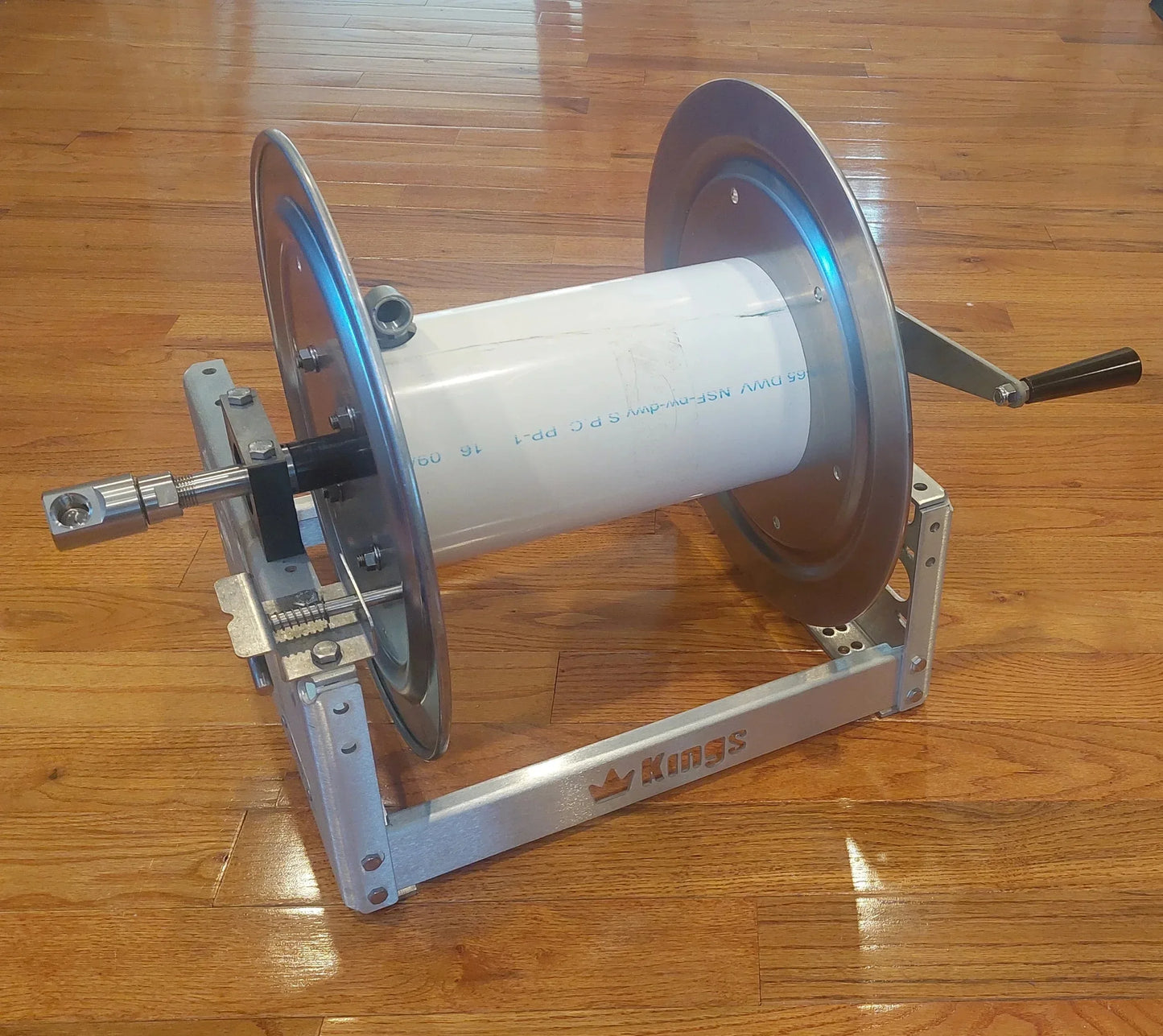 Kings 12" Aluminum Manual Hose Reel with Stainless Steel Manifold - Soft Wash Factory