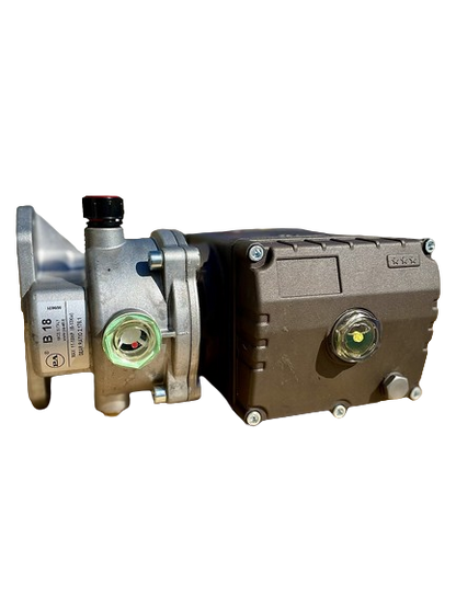 5.5 GPM General Pump Gear Box and Pump Assembly - Soft Wash Factory