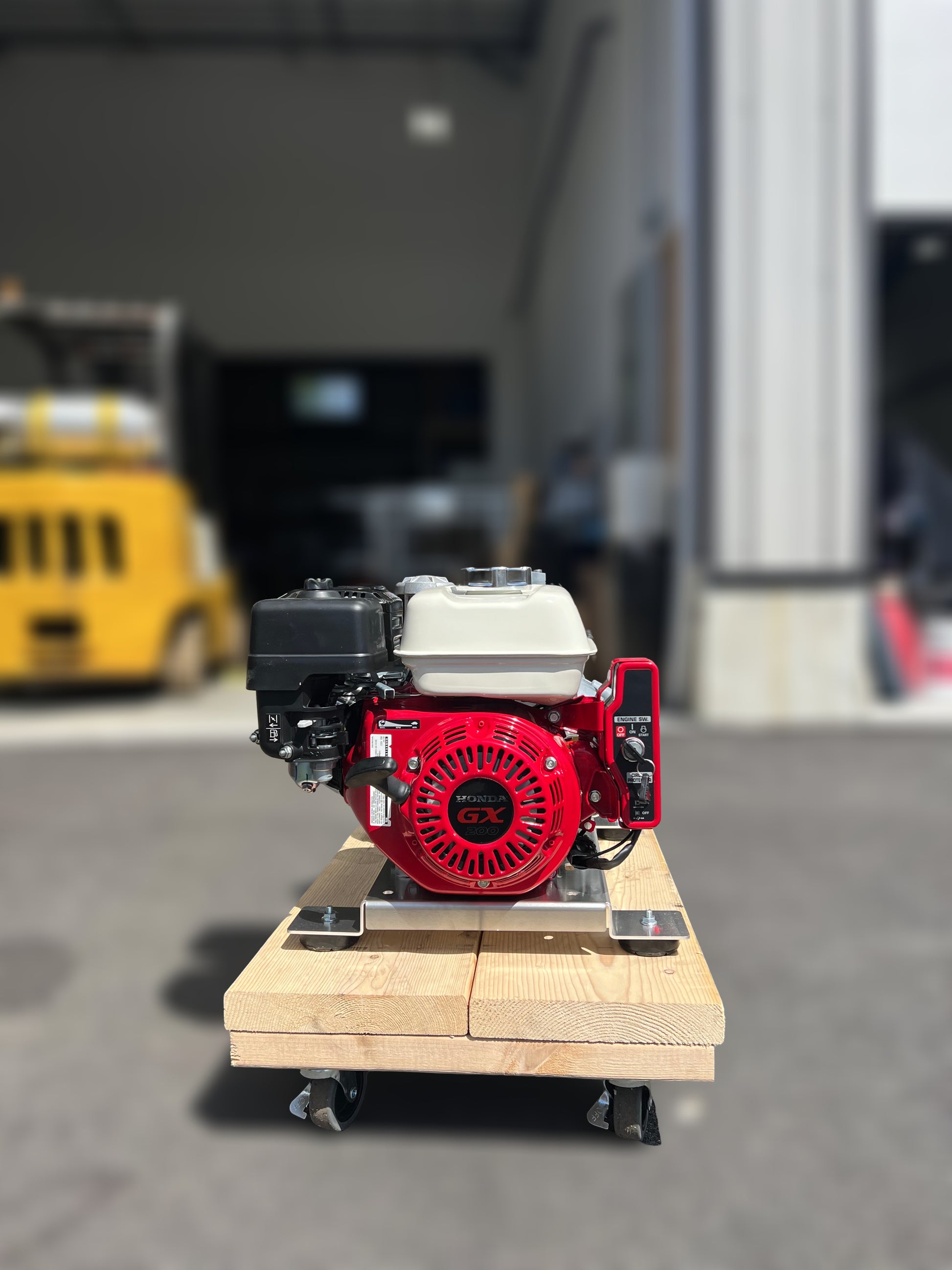 NEW Comet P40 Pump and Gearbox w/ Honda GX200 Motor - Soft Wash Factory