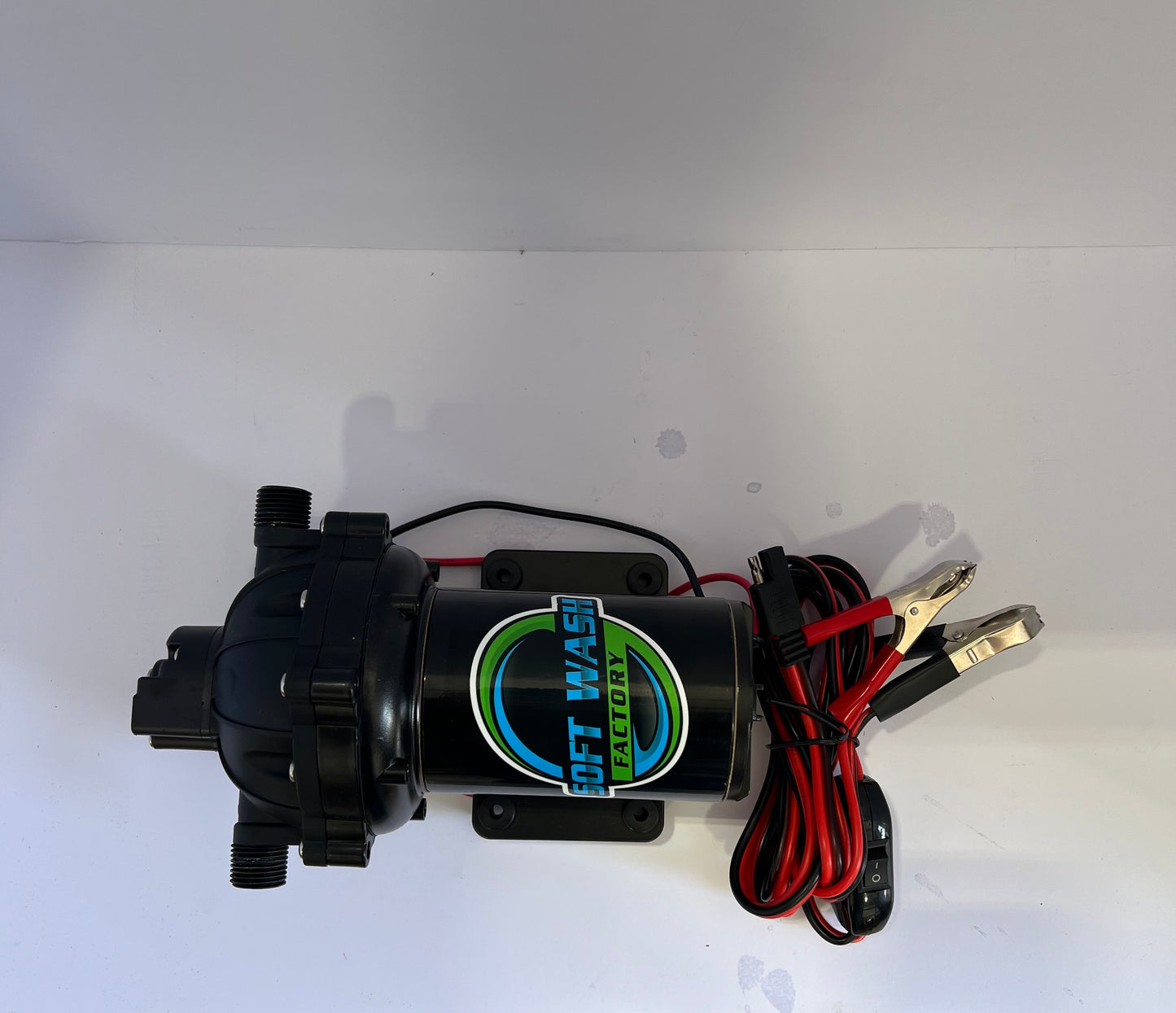 5.5 GPM 12V Soft Wash Pump – Perfect for Beginners