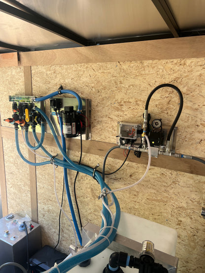 6x10 Enclosed Pressure Washing Rig