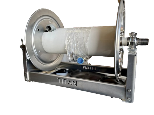 Titan Manual Reel 18in with 1in Manifold